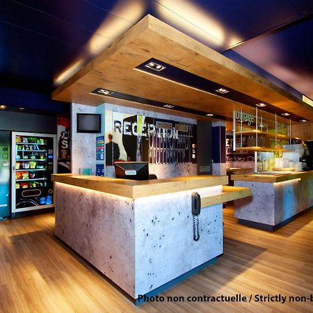 Ibis Budget Lyon Est Бено Екстериор снимка