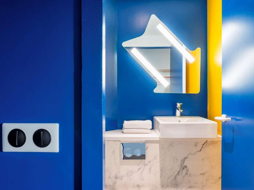 Ibis Budget Lyon Est Бено Стая снимка