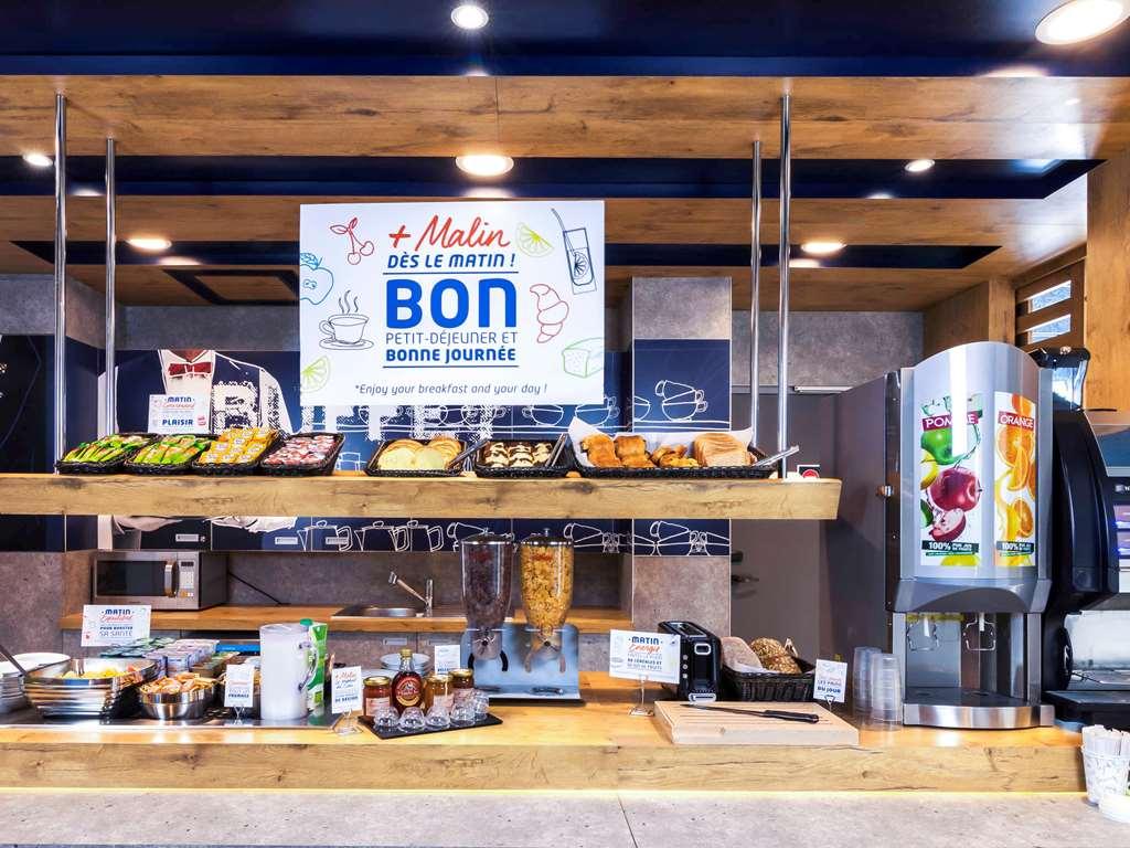 Ibis Budget Lyon Est Бено Екстериор снимка